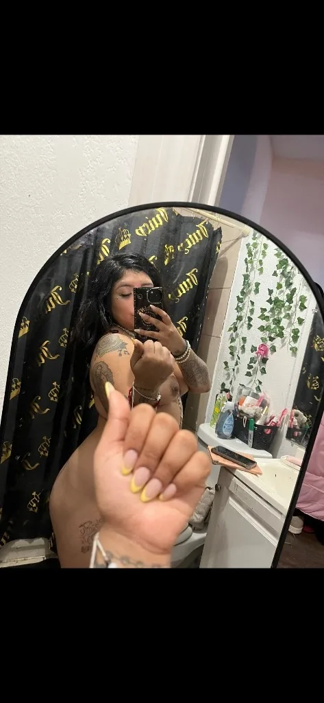 Welcome 🥂I love real life energy, if I’m not your vibe pls click X - Photo 2 | Escort in Houston