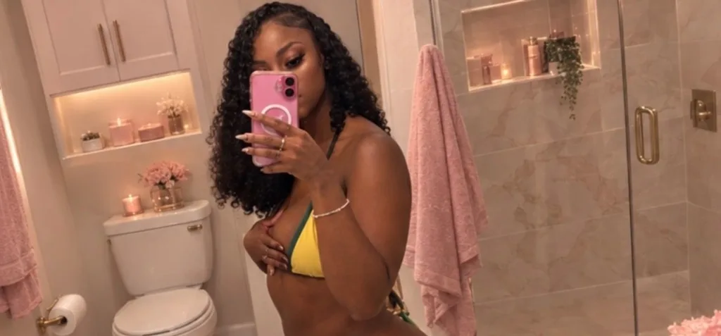 pretty petite - Photo 2 | Escort in 20 minutes from Arlington