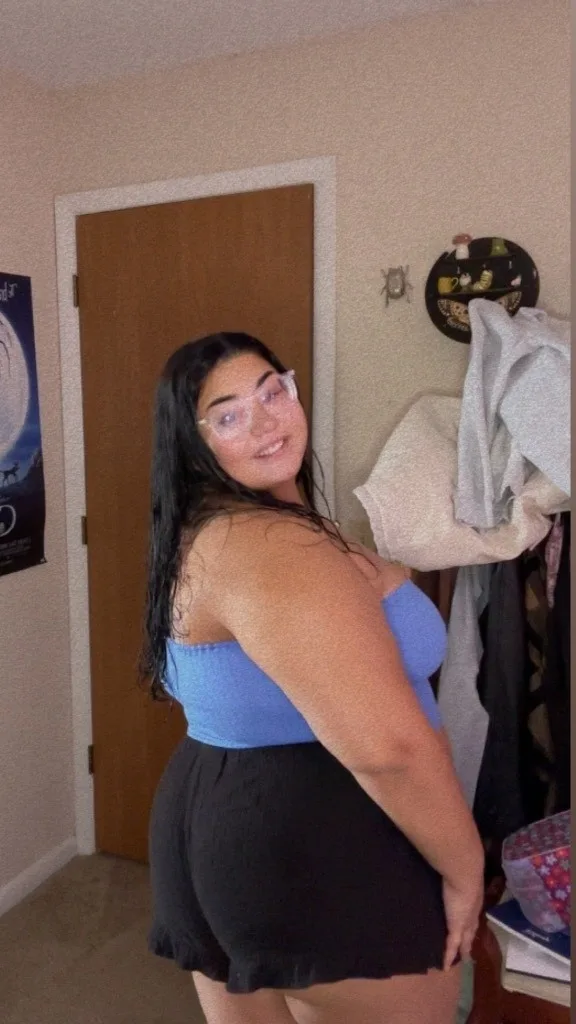 adventuous women seeking male attention looking to vibe - Photo 4 | Escort in San Antonio