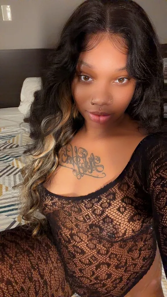 JUICYREDWith the best HEAD OUTCALLS REQUIRE DEPOSIT - Photo 3 | Escort in NORTH HOUSTON - SPRING