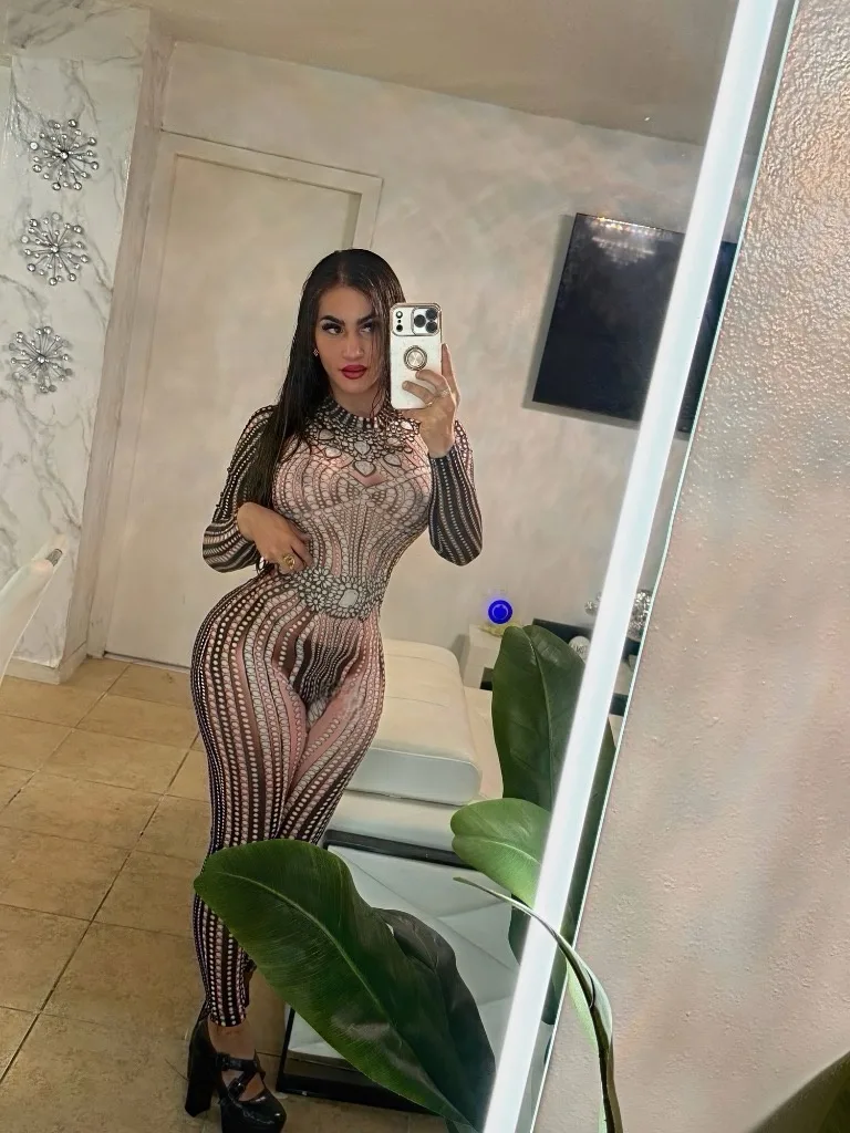 tu rica hembra jessy - Photo 3 | Escort in Houston