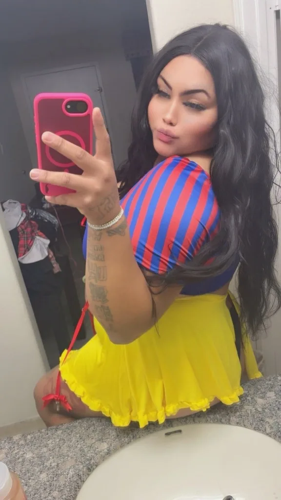 SPECIALES DE HALLOWEN CALINTE - Photo 4 | Escort in Houston