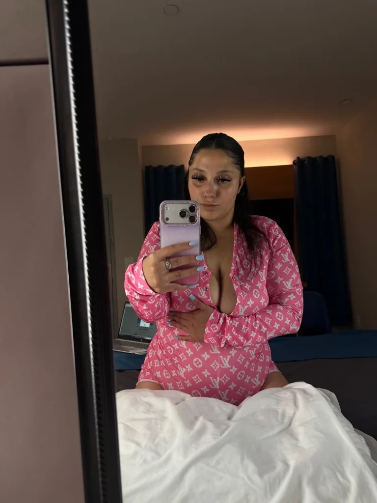 CUM SEE BREAA5 STAR BIG BOOTY COLOMBIAN ASK ABOUT MY INCALL SPECIALS - Photo 8 | Escort in NORTH