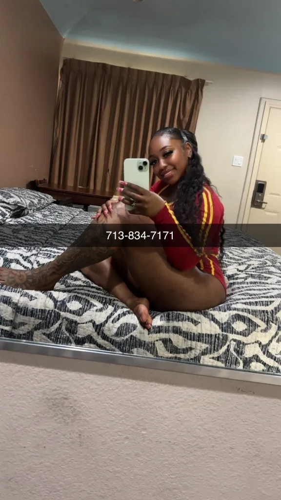 WET PUSSY GREAT HEAD 100% REAL DEAL (NO BARE,NO BBJ)INCALL ONLY! - Photo 4 | Escort in 1960 & 45 N