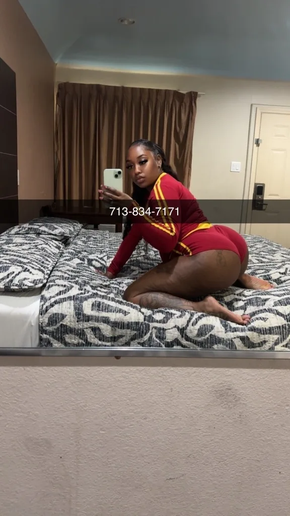 WET PUSSY GREAT HEAD 100% REAL DEAL (NO BARE,NO BBJ)INCALL ONLY! - Photo 2 | Escort in 1960 & 45 N