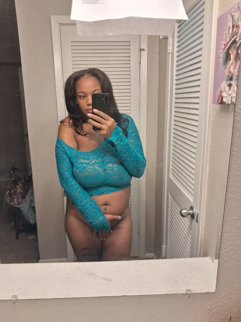 OUTCALLS ONLY - Photo 6 | Escort in Austin