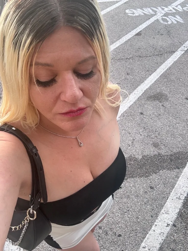 100% R3@L BlOnDe S0uthErN B3lLE - Photo 9 | Escort in Houston