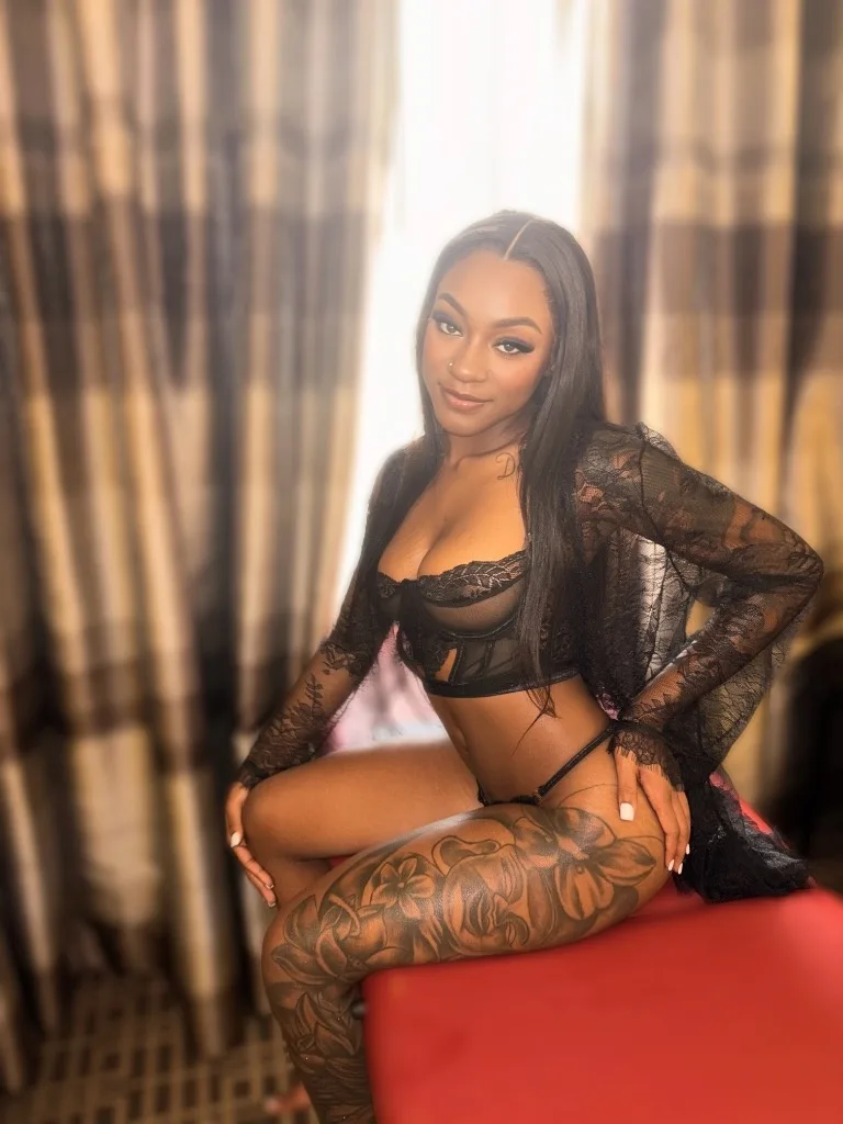 HIGHLY ADDICTIVE - Photo 6 | Escort in Dallas