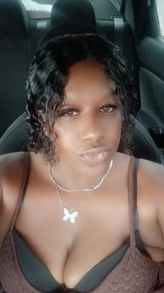 INCALLS I WANT TO FUCKHEY U DON'T PASS ME BY COME LET ALL THIS WETTNESS ALL OVER U - Photo 4 | Escort in Anna Mc Kinney