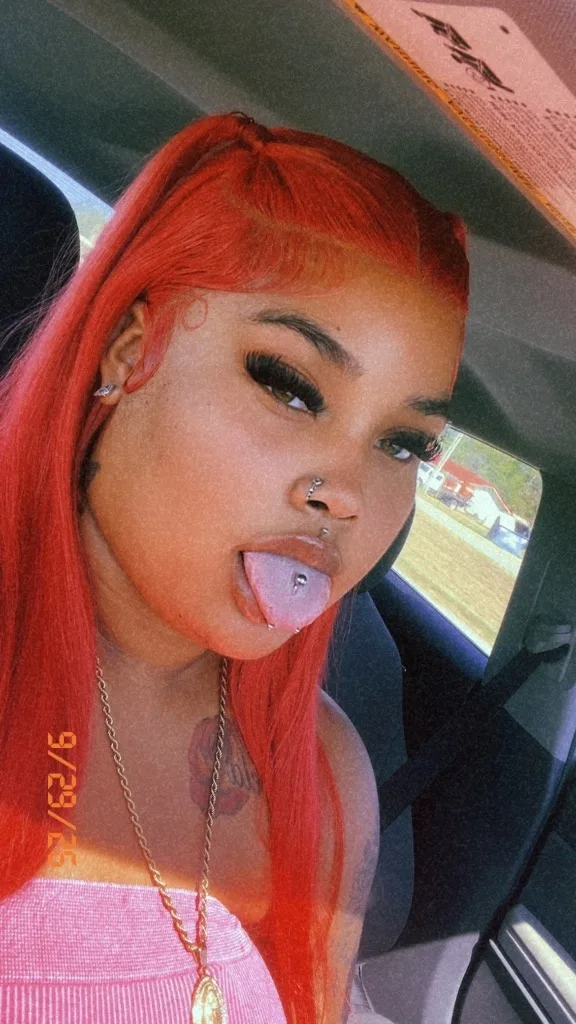 ⭐YOUR SILKY SOFT BBW CARAMEL HONEYPOT THICK THIGHS PRETTY EYES Incalls Outcalls & FaceTime Shows - Photo 2 | Escort in Tidwell | 45N | Downtown | Heights