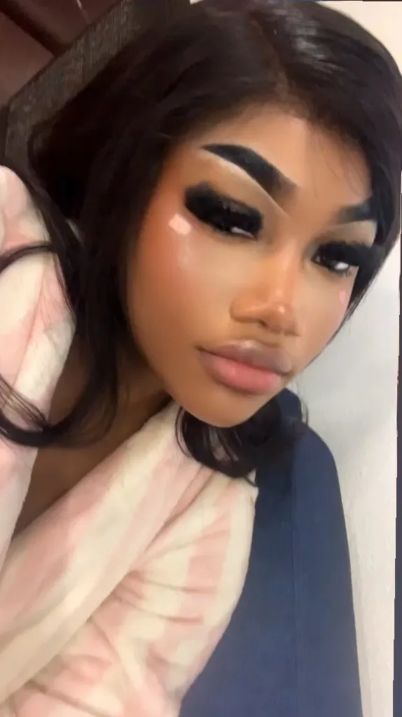 INCALLS!!!TEEN ASIAN,EBONY, PLAYFUL & SUBMISSIVESTRAWBERRY FLAVORED PUSSY - Photo 6 | Escort in Preston hollow