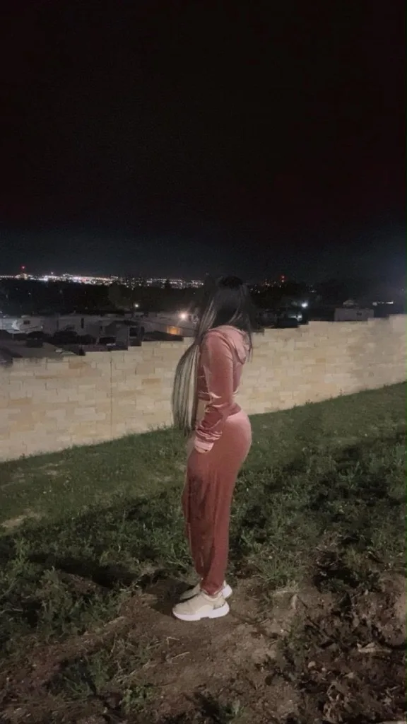 Karol - Photo 4 | Escort in Pflugerville