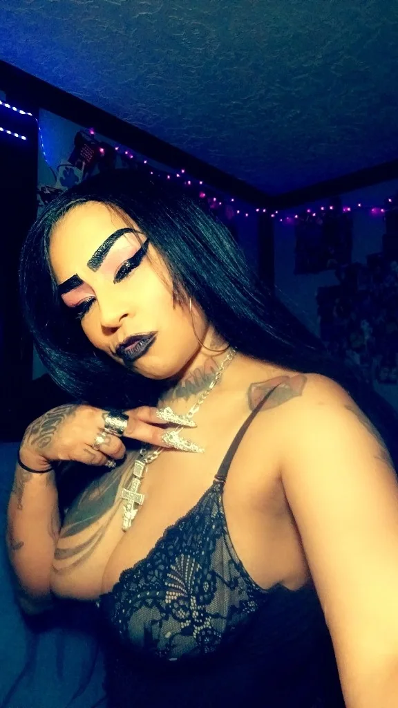 LATINA MICHELLE 🤤 - Photo 2 | Escort in IH-35 & RITTAIMIN