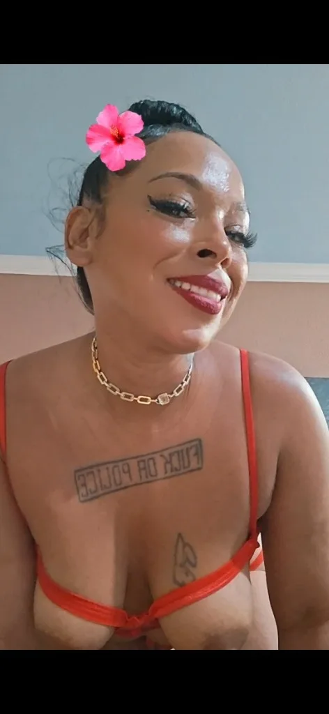 Hot sexy latin babe Pretty Pussy Pooh Naaniii - Photo 2 | Escort in Houston