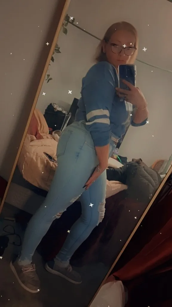 🤑DIVE INTO MEG🤑 - Photo 3 | Escort in Deep ellum 1-30 HOV