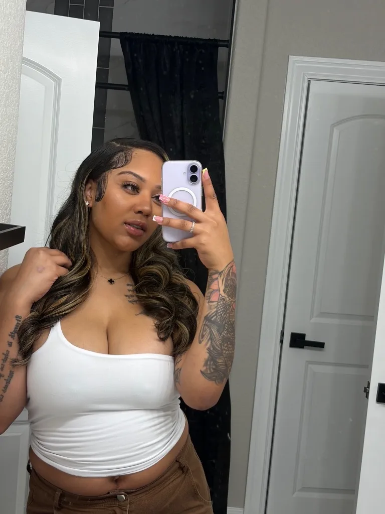 AVAILABLE FOR INCALL & OUTCALLS - Photo 2 | Escort in Downtown