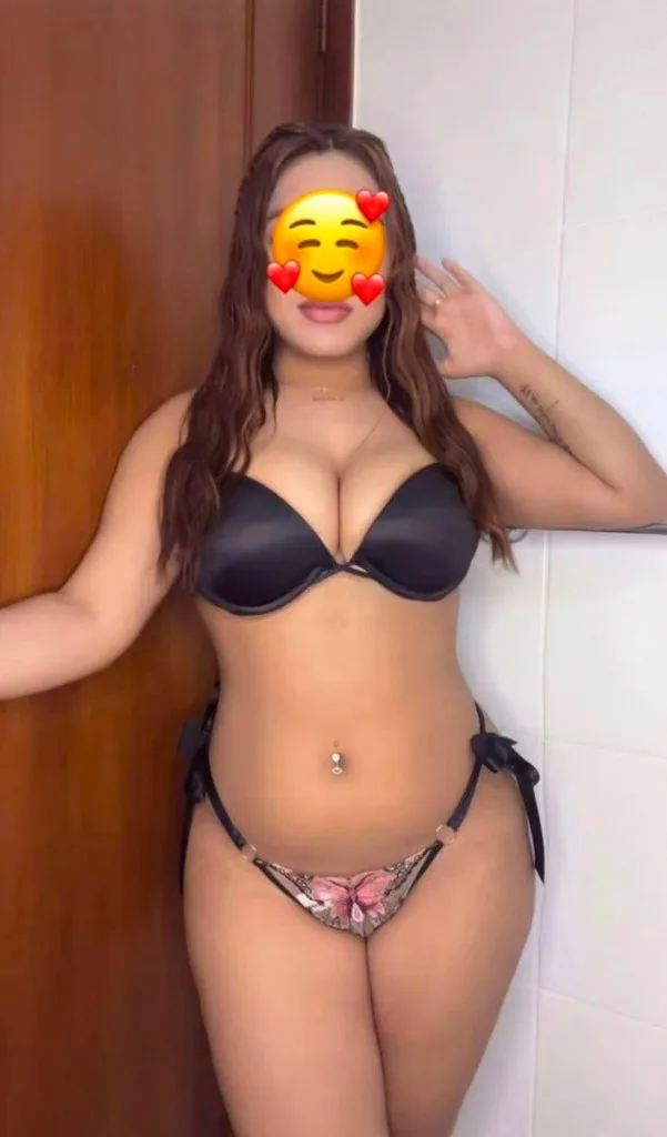 Sexy Latina girl new area - Photo 4 | Escort in irving