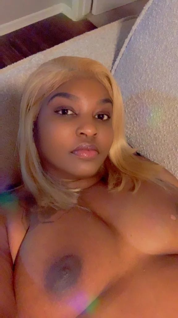 🥰LET AUTUMN MAKE YOUR DREAMS COME TRUE🥰 - Photo 4 | Escort in Garland mesquite Dallas surroundings