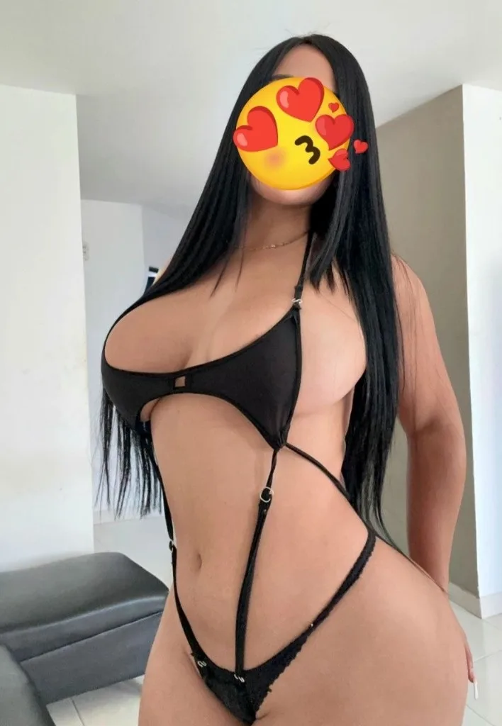 Bella chica latina, cariosa y divertida, esperando para consentirte. Disponible ahora - Photo 2 | Escort in Pasadena