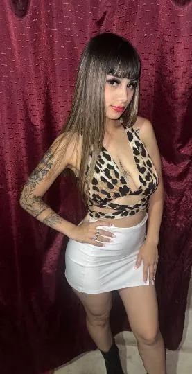 petite and yummy treat craving a naughty fuck buddy - Photo 5 | Escort in Dallas