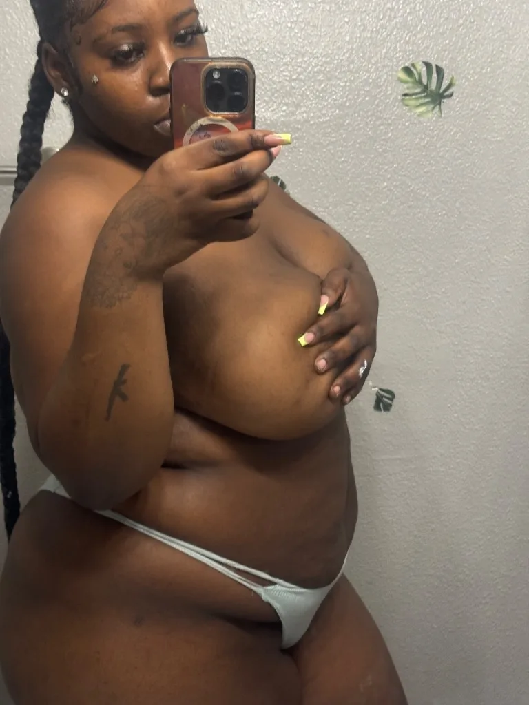heyy/outcalls - Photo 1 | Escort in West Fort Worth