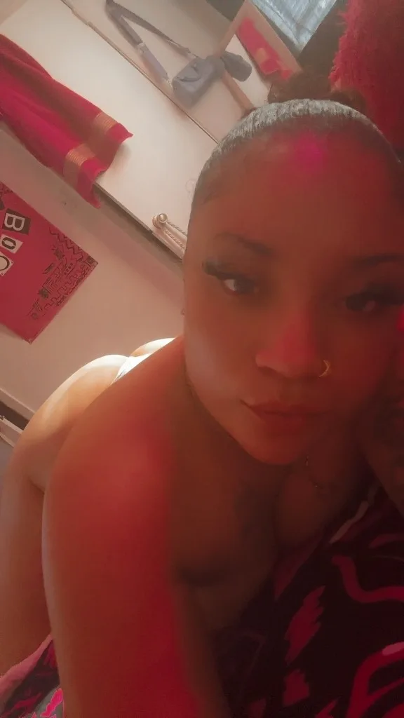 COME PLAY WITH PANDA - Photo 10 | Escort in Killeen