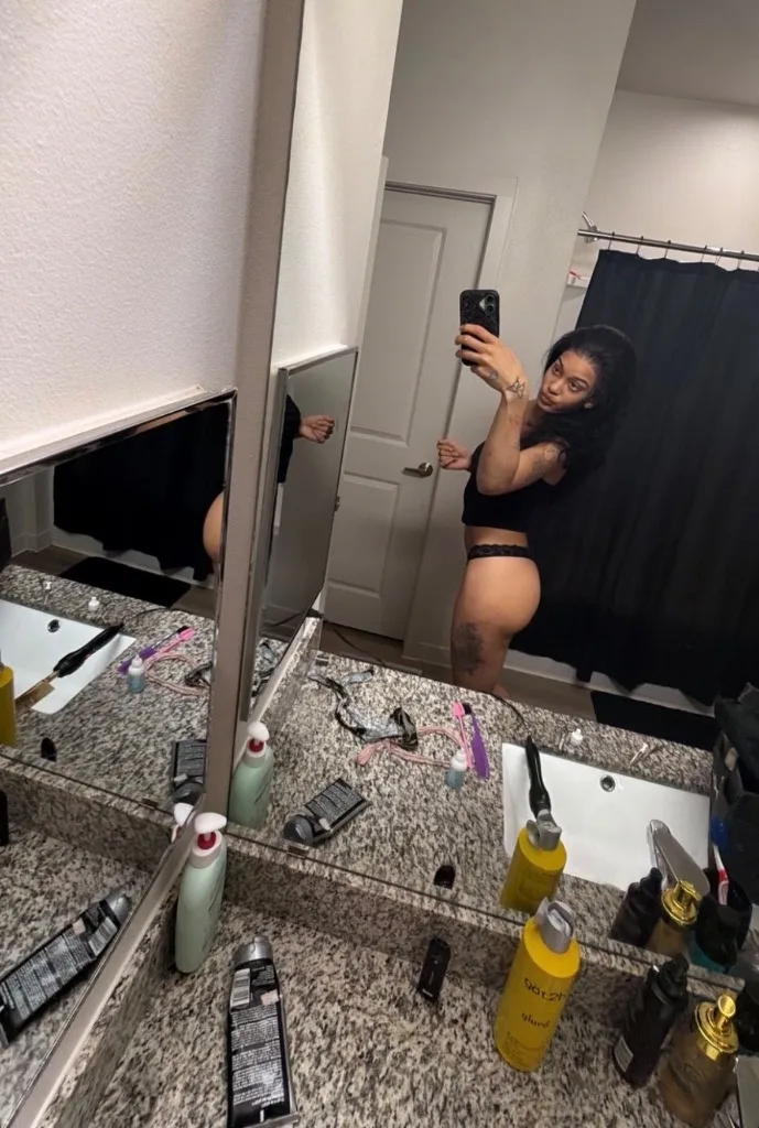 hey baby lets have fun - Photo 8 | Escort in Outcalls Leander