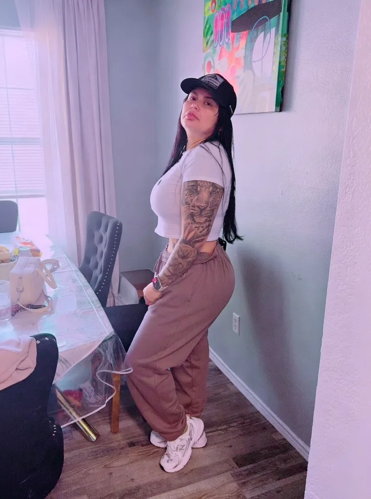 AY PAPI LINDO VOLUPTUOSA Y COMPLACIENTE - Photo 10 | Escort in Irving