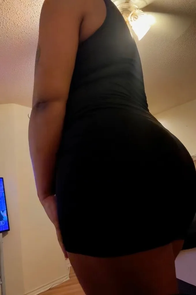 LET ME DO WHAT SHE CANT - Photo 2 | Escort in EAST FW
