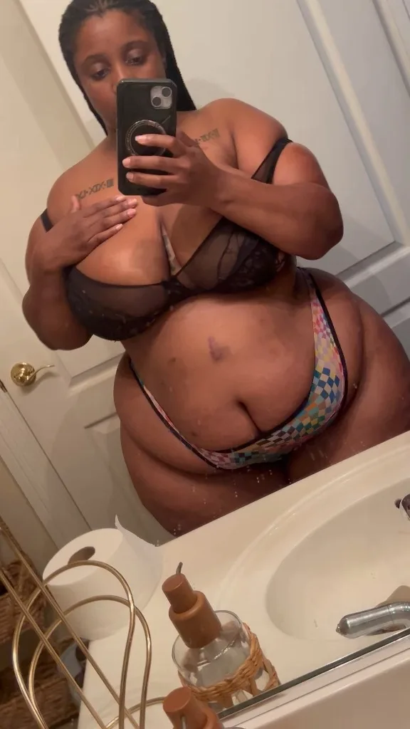 Soft Thick BBW Looking For Good Company - Photo 4 | Escort in Houston