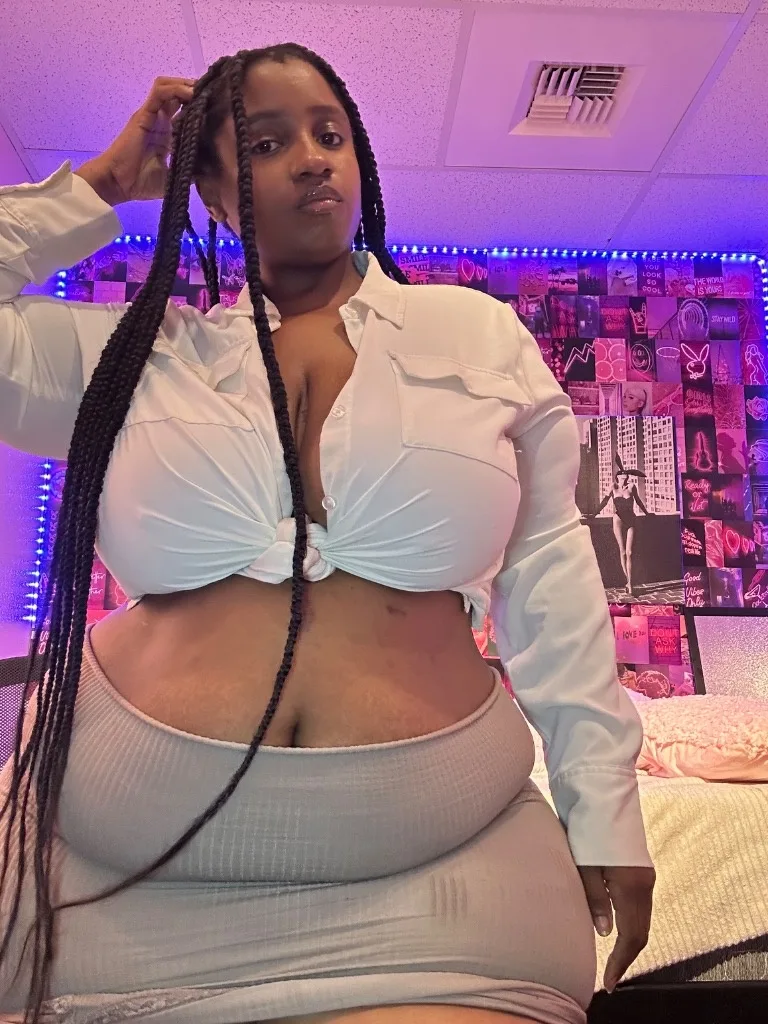 Soft Thick BBW Looking For Good Company - Photo 9 | Escort in Houston