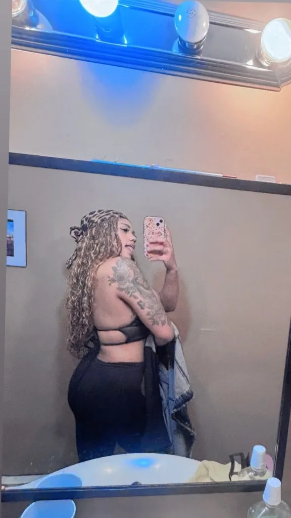 Hello, I’m looking for new friends 🥰🥰 - Photo 2 | Escort in Beaumont