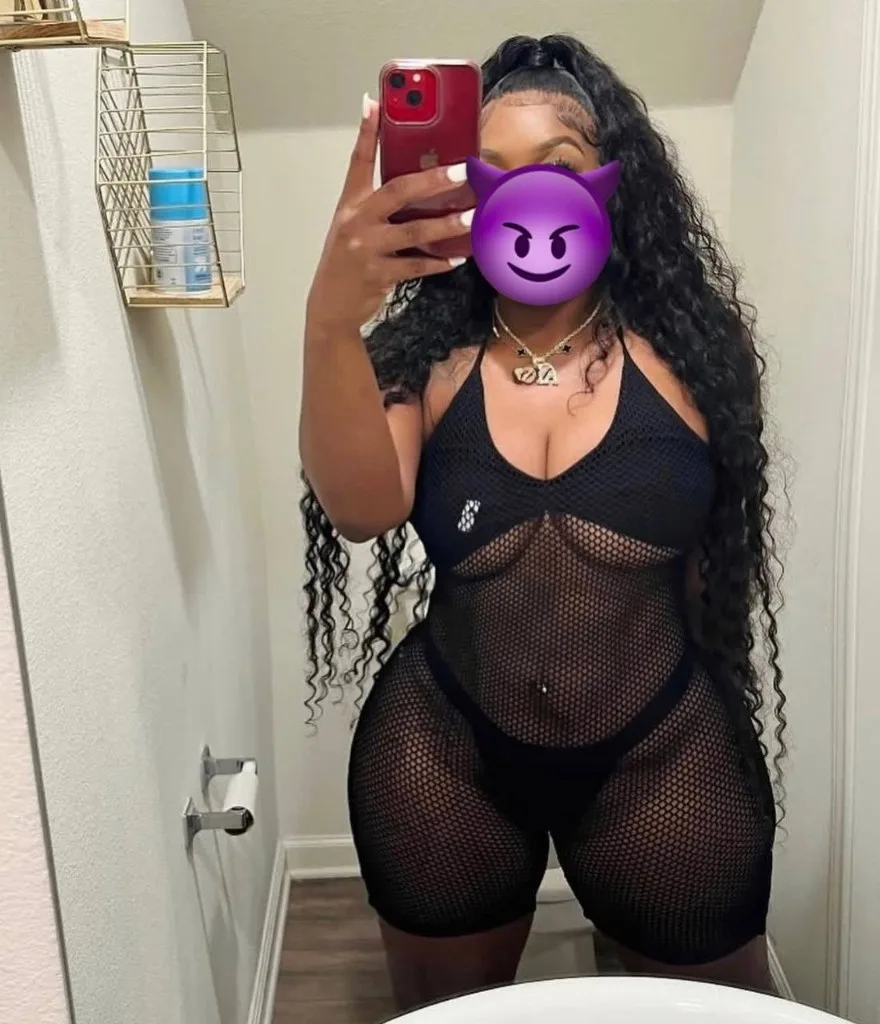 I'm available for you, love; just contact me at my number.🤩