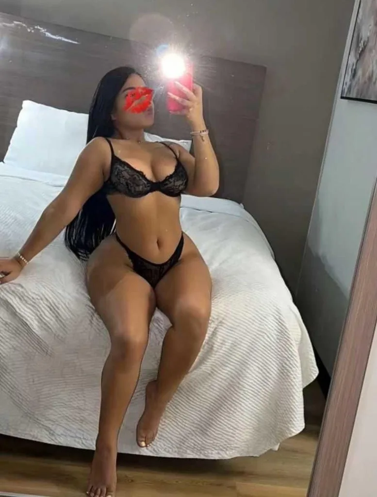 DELICIOSA JOVE LATINA RIQUSIMAS CURVAS APRETADITA Y MOJADITA PAPI🤤, TOMAME COMPLETITA BEBE - Photo 4 | Escort in westheimer