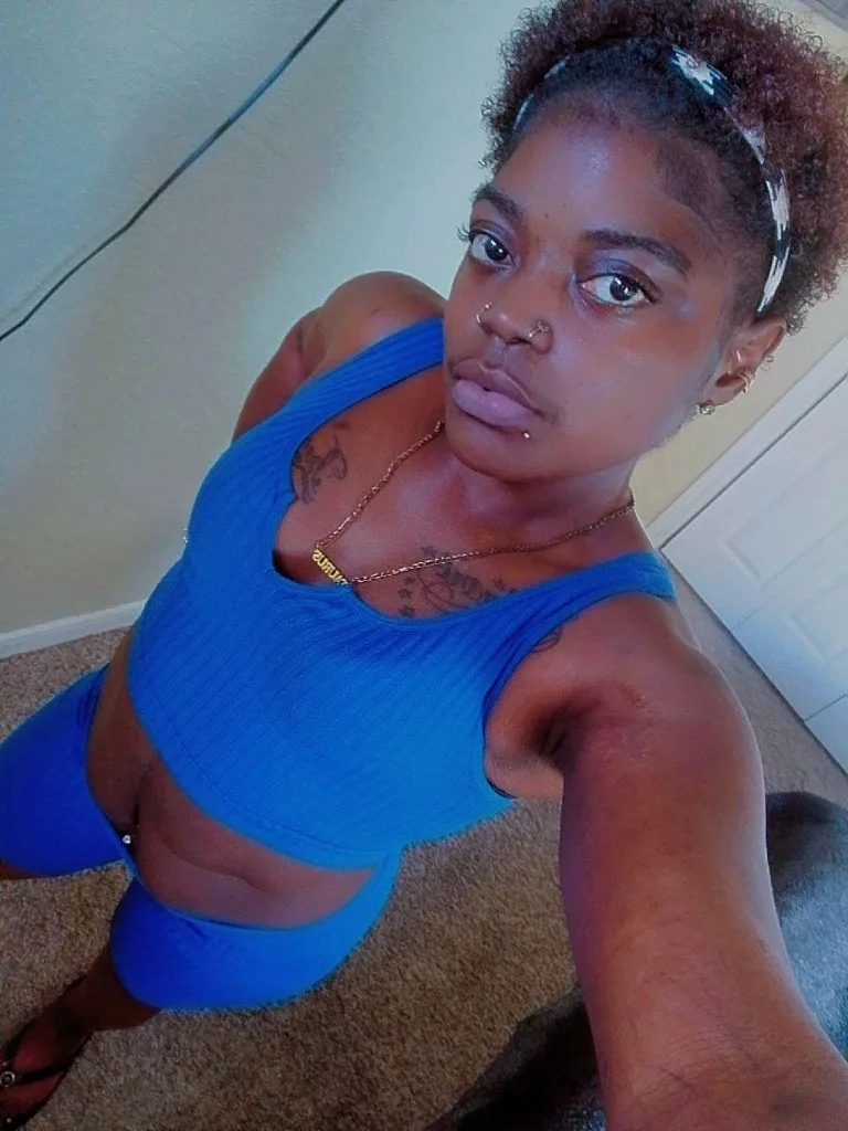 QV $60 CAR DATES!!!! - Photo 4 | Escort in veterans memorial