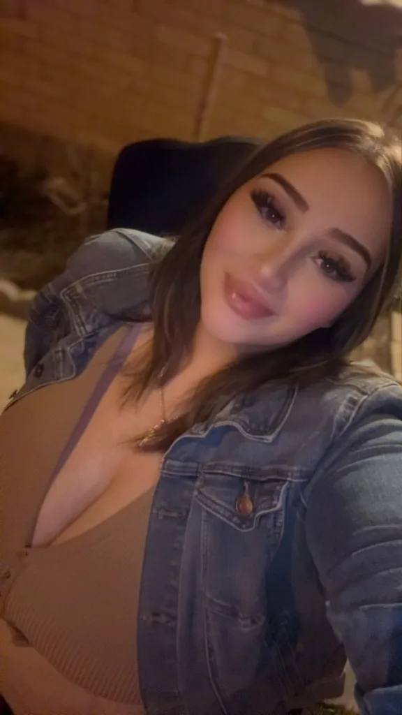 pretty Latina w/ big boobs reday for fun - Photo 5 | Escort in South