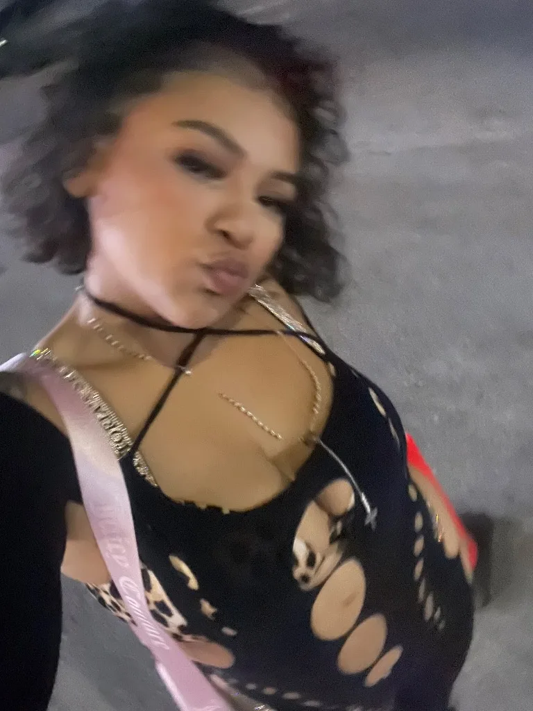 fun size - Photo 6 | Escort in West side area