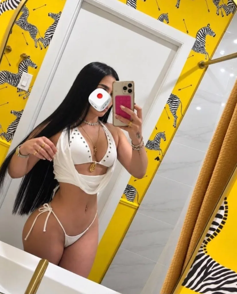 tu flaquita - Photo 2 | Escort in GARLAND