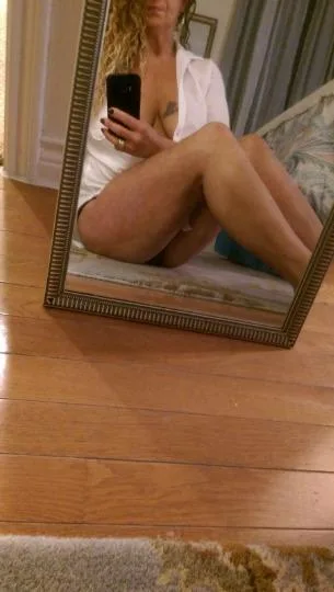 ~sexy cougar~ - Photo 2 | Escort in Lakeline