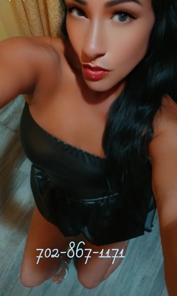 Are you CRAVING a HOT DELIVERY Available for Outcall Only ( You Host ) - Photo 4 | Escort in San Antonio