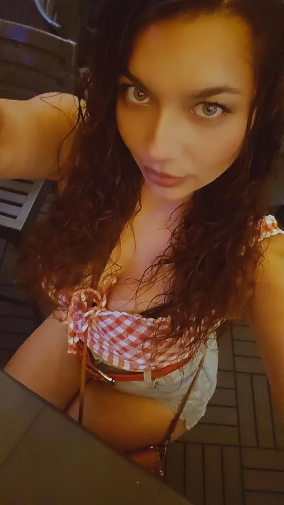 NAUGHTY PICS/VIDEO CONTENT $20-$30 CHIME VENMO OUTCALLS ONLY I TRAVEL 🤤NEW NAUGHTY CONTENT AVAILABLE $20- '$30 🤤ADDED NEW PICS OUTCALLS CONTENT AVAILABLE WITH VENMO OR CHIME... OUTCALLS I TR - Photo 3 | Escort in Outcalls I travel