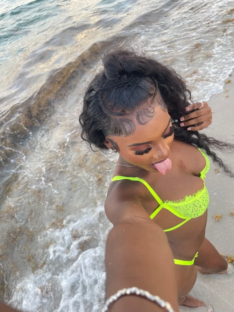 petite , sweet , discreet || INCALLS/OUTCALLS/CAR DATESCONTENT N FTS AVAILIBLE 🥜 !YOU WONT REGRET IT - Photo 3 | Escort in Lancaster
