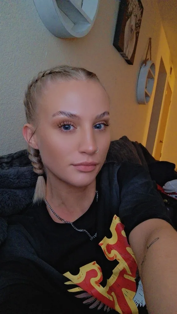 incalls & outcalls// content & facetime shows - Photo 2 | Escort in East dallas