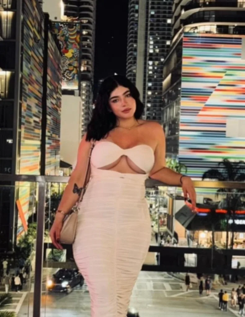 I AM AVAILABLE - Photo 3 | Escort in Spencer hwy Pasadena TX