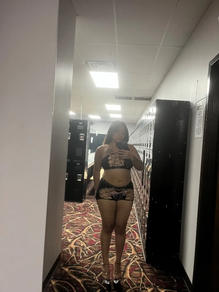 Cum see me daddy Incalls qv100 anal extra100 - Photo 2 | Escort in GREENS RD