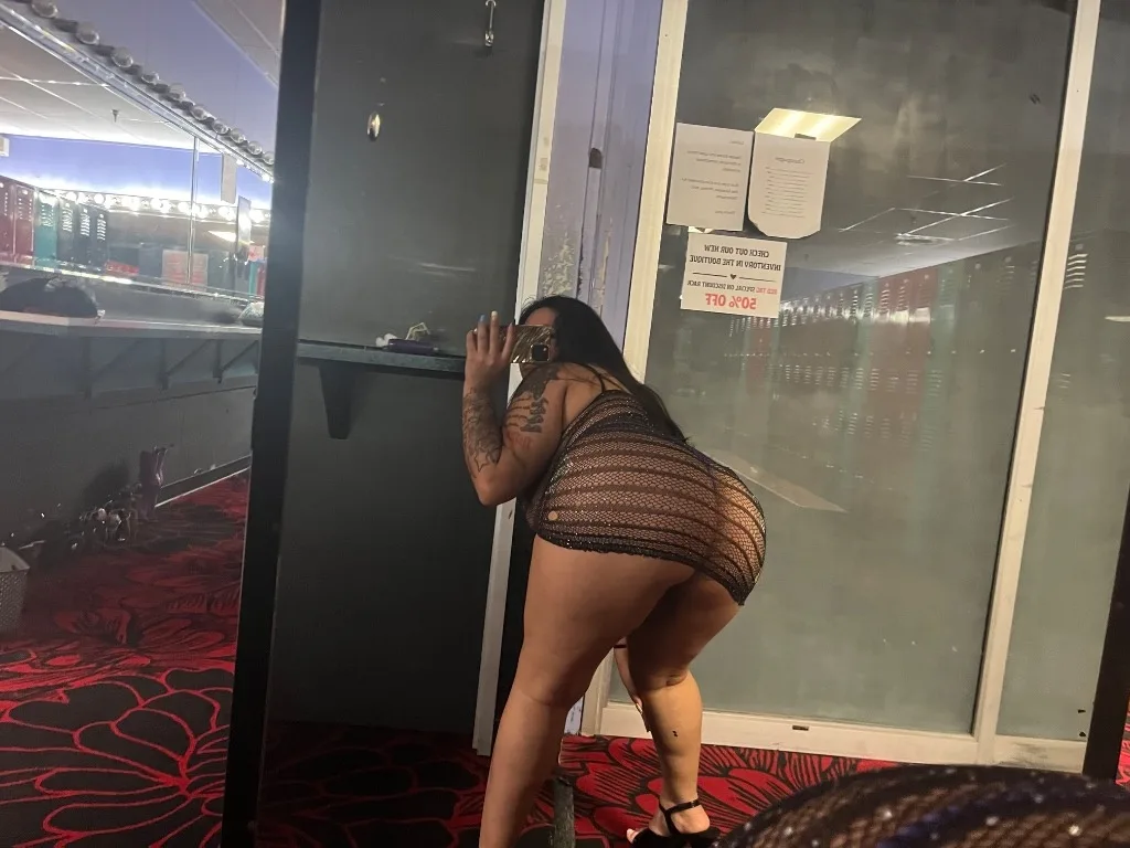 Cum see me daddy Incalls qv100 anal extra100 - Photo 3 | Escort in GREENS RD