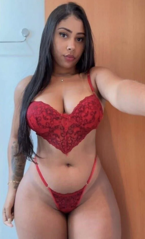 LATINA ARDIENTE COMPLACIENTE NUEVA EN EL AREA - Photo 2 | Escort in Round Rock