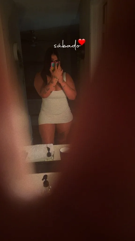 ESTOS TIEMPOS DE LLUVIA ME PONEN MAS CACHONDA EN TU AREA UN PLUS SEXY Y CULONA - Photo 6 | Escort in Addison-Gallería