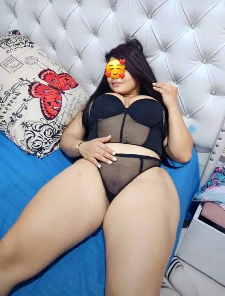 Hola mis amores soy una chica totalmente complaciente en mis servicios sexuales presenciales - Photo 2 | Escort in Irvin