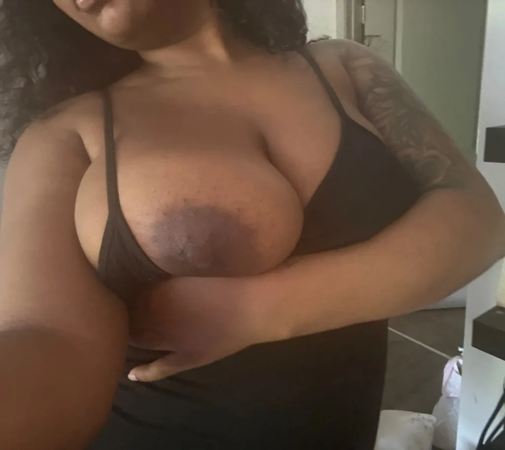 QV SPEICALWET & CREAMYTHROAT GOAT - Photo 4 | Escort in I30 Gus Thomas mesquite garland i635 north Dallas